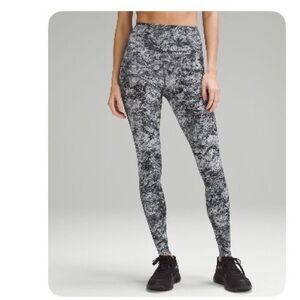 Fast and Free High-Rise Tight 25”